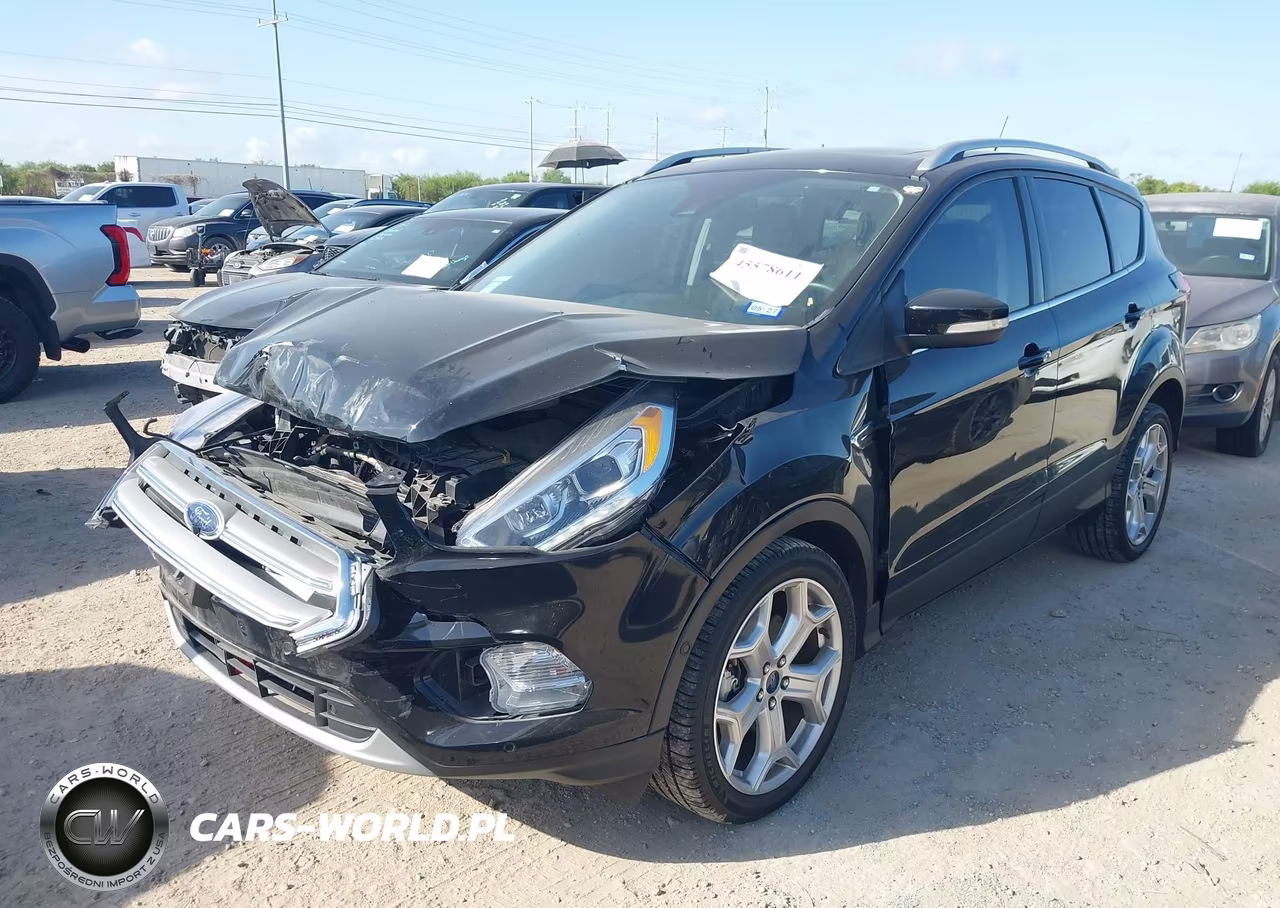 2019 Ford Escape Titanium VIN:1FMCU0J95KUB57044 - 2