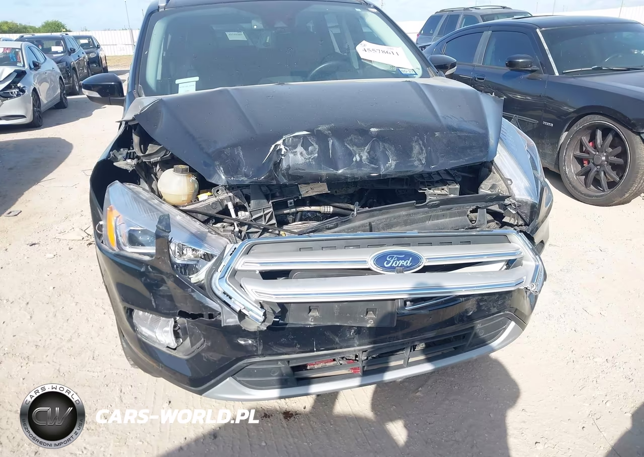 2019 Ford Escape Titanium VIN:1FMCU0J95KUB57044 - 6