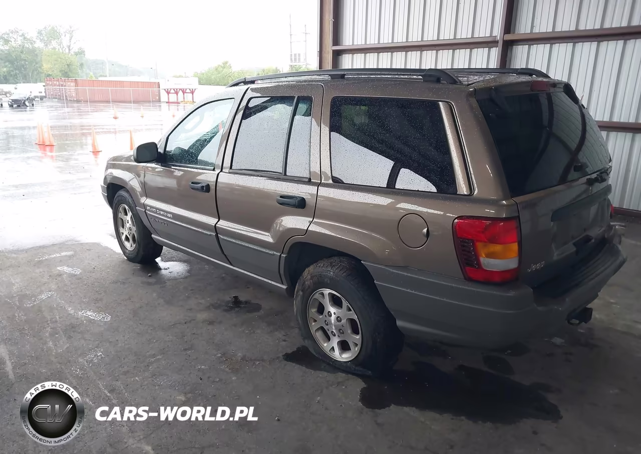 2002 Jeep Grand Cherokee Laredo VIN:1J4GX48S02C301466 - 3
