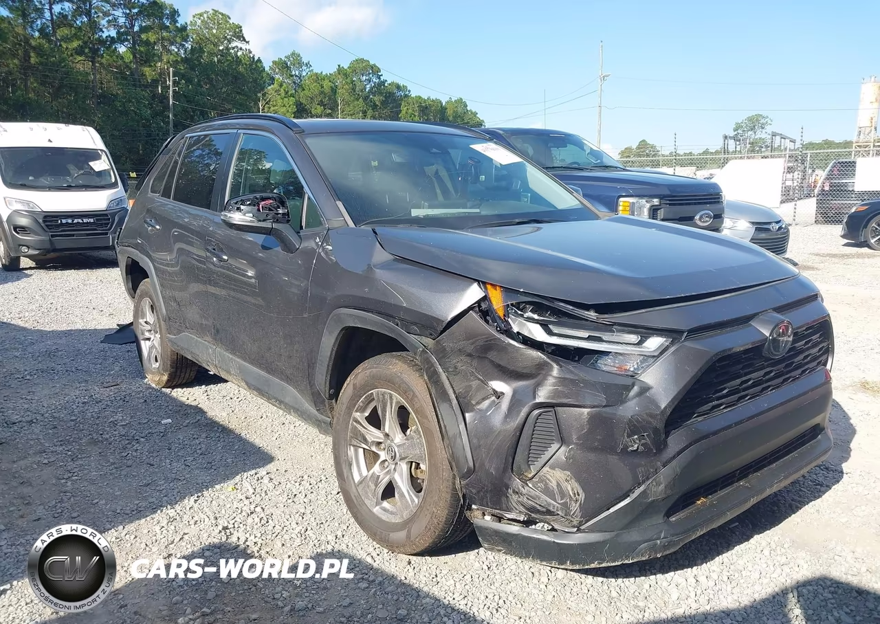 2023 Toyota Rav4 Xle – zdjęcie 1 z 17