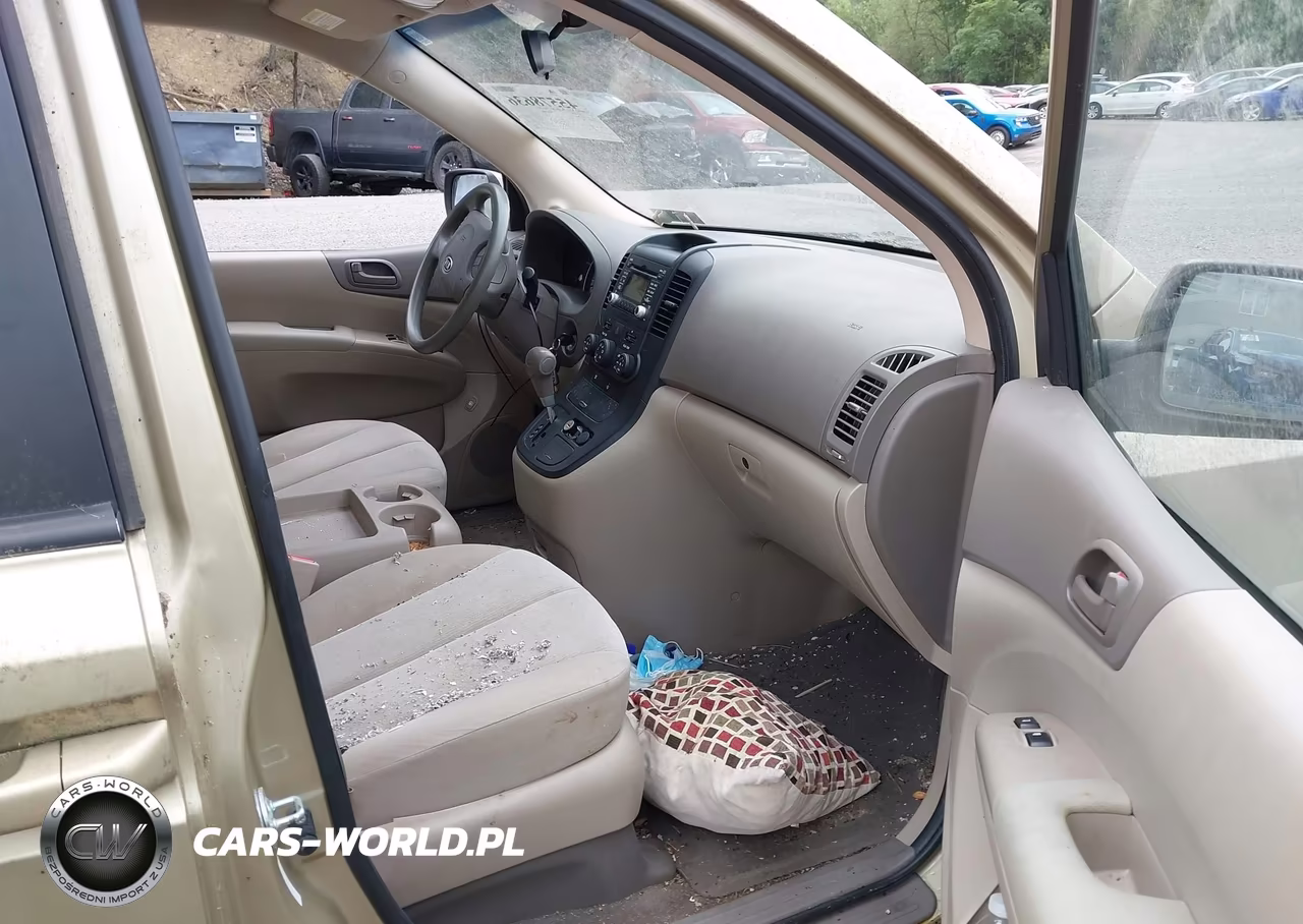 2010 Kia Sedona Lx VIN:KNDMG4C30A6334327 - 5