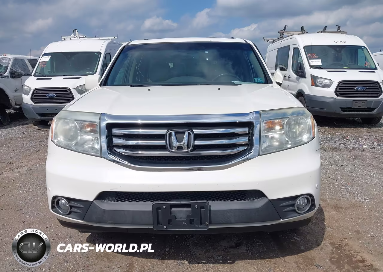 2012 Honda Pilot Touring VIN:5FNYF4H99CB020927 - 12