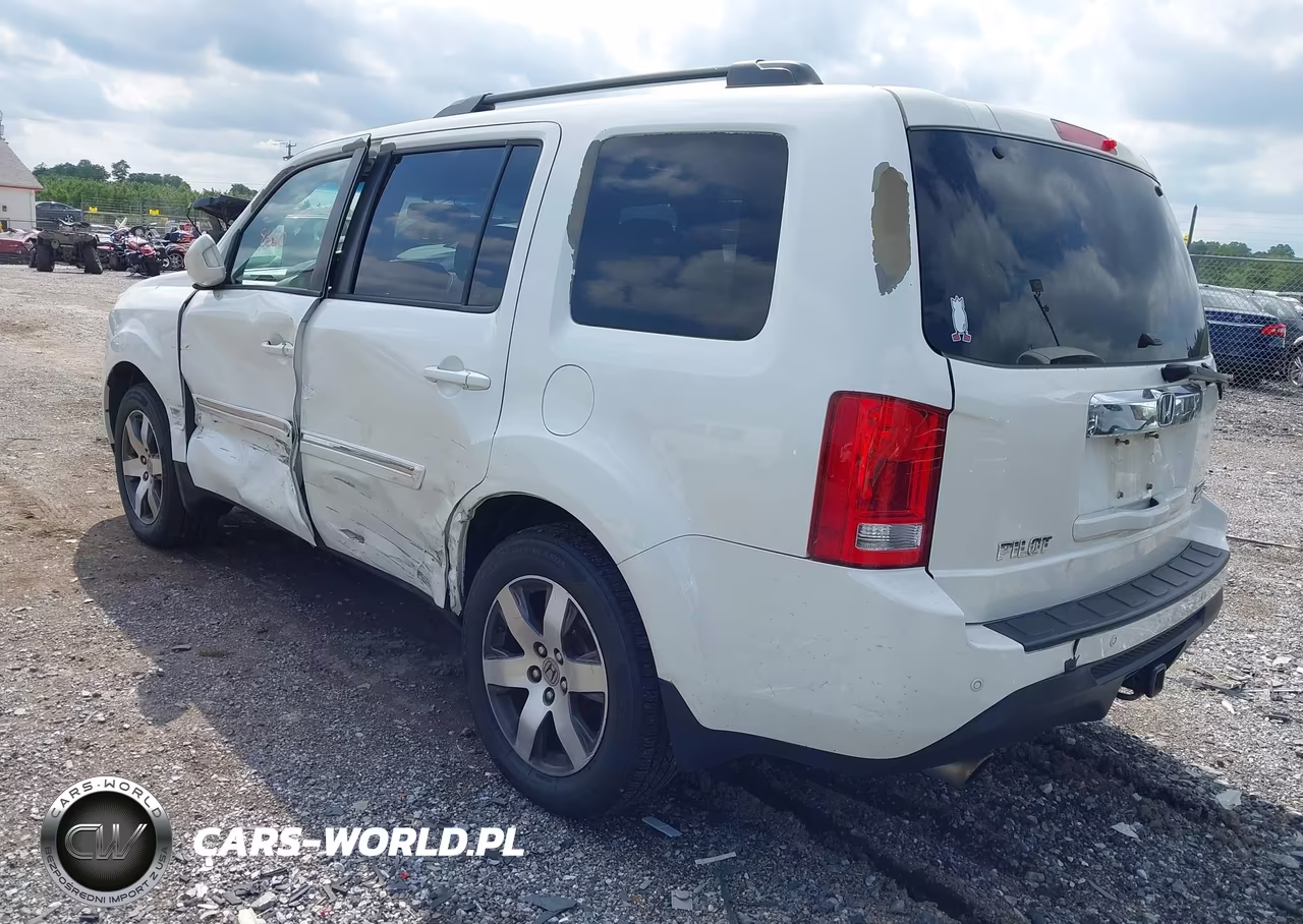 2012 Honda Pilot Touring VIN:5FNYF4H99CB020927 - 3