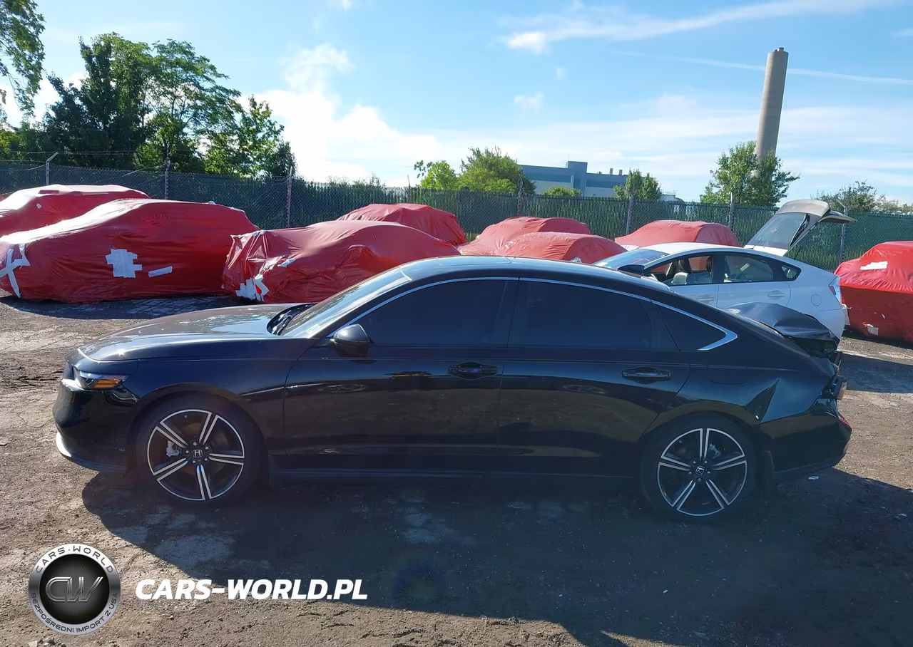 2025 Honda Accord Hybrid Sport VIN:1HGCY2F50SA089295 - 14