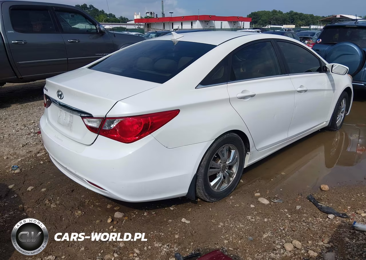 2011 Hyundai Sonata Gls VIN:5NPEB4AC9BH240380 - 4