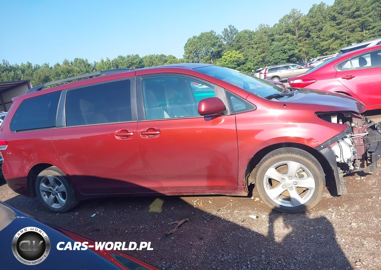 2014 Toyota Sienna Le V6 8 Passenger VIN:5TDKK3DC6ES423386 - 14