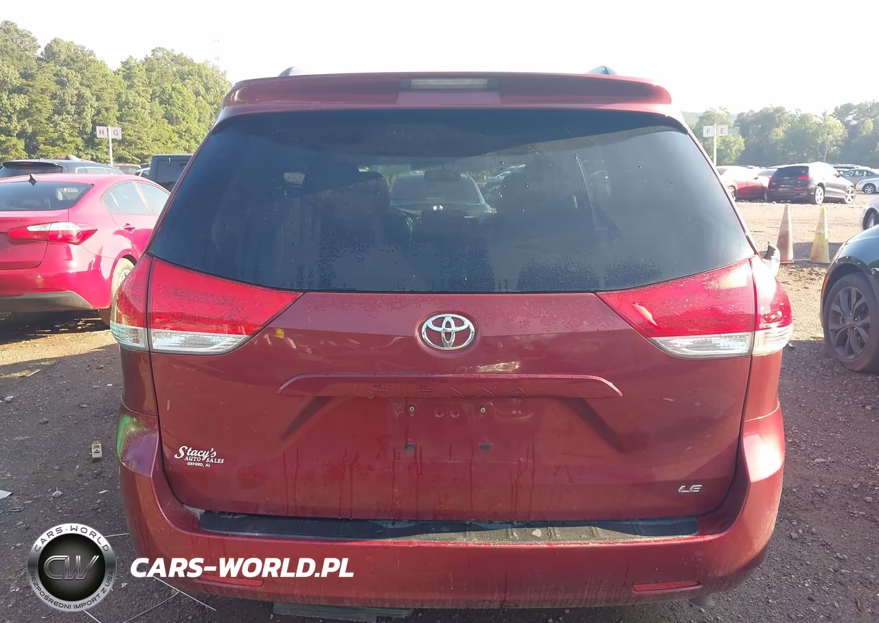 2014 Toyota Sienna Le V6 8 Passenger VIN:5TDKK3DC6ES423386 - 17