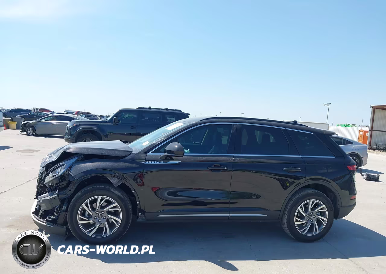 2026 Lincoln Corsair Premiere VIN:5LMCJ1CA0TUL08375 - 15