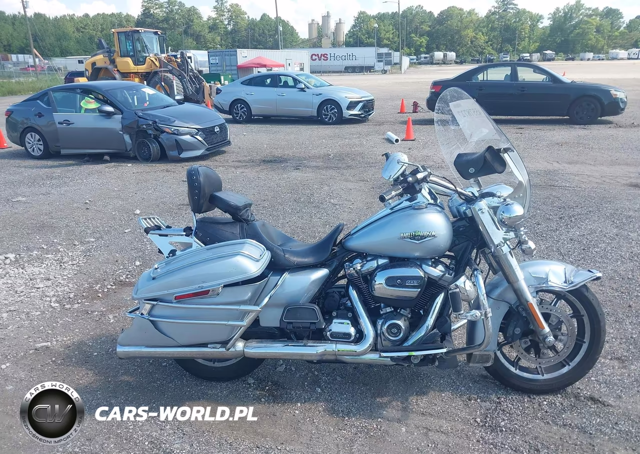 2019 Harley-Davidson Flhr VIN:1HD1FBC14KB625672 - 11
