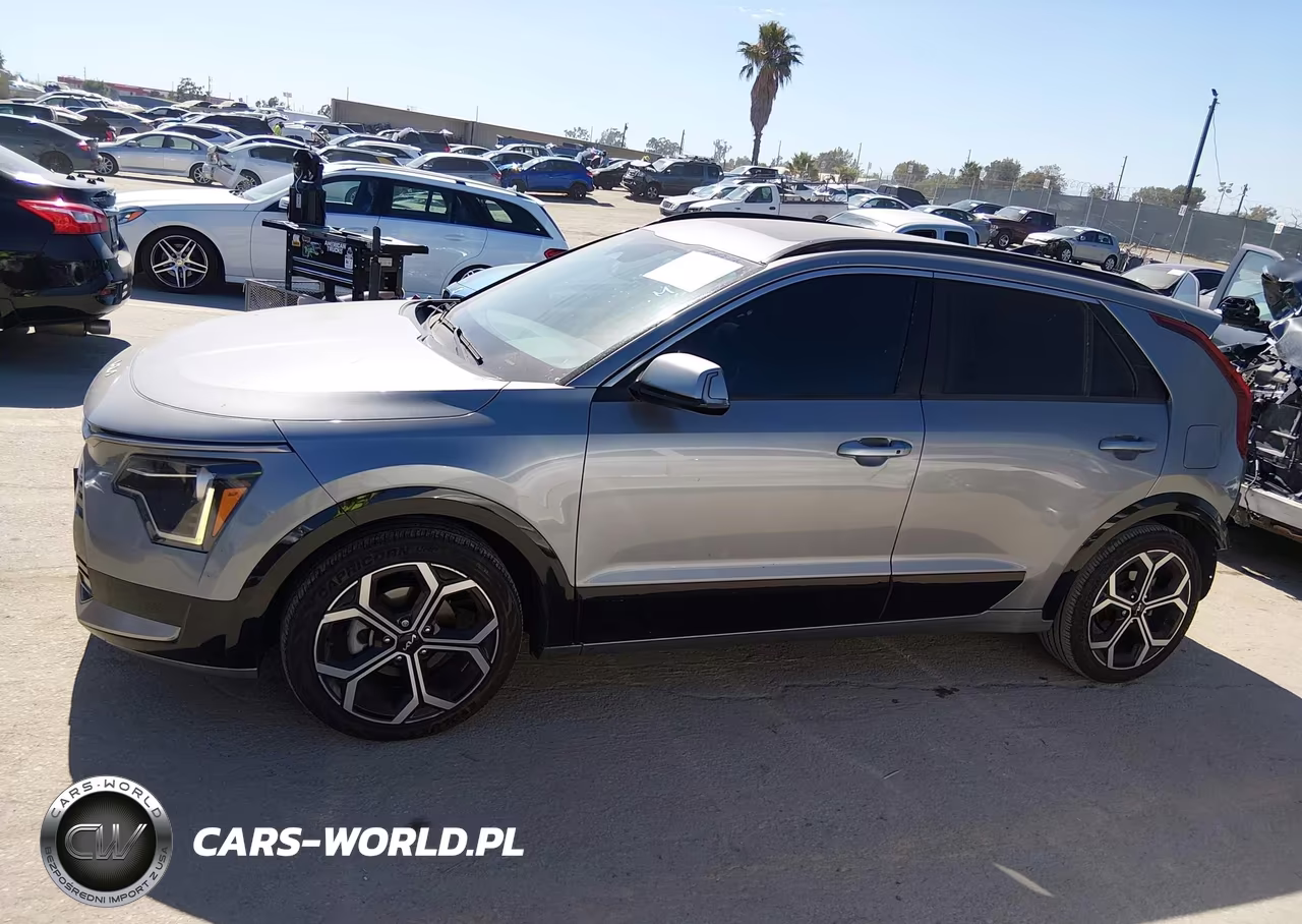 2023 Kia Niro Ex Touring VIN:KNDCR3LE4P5043488 - 14