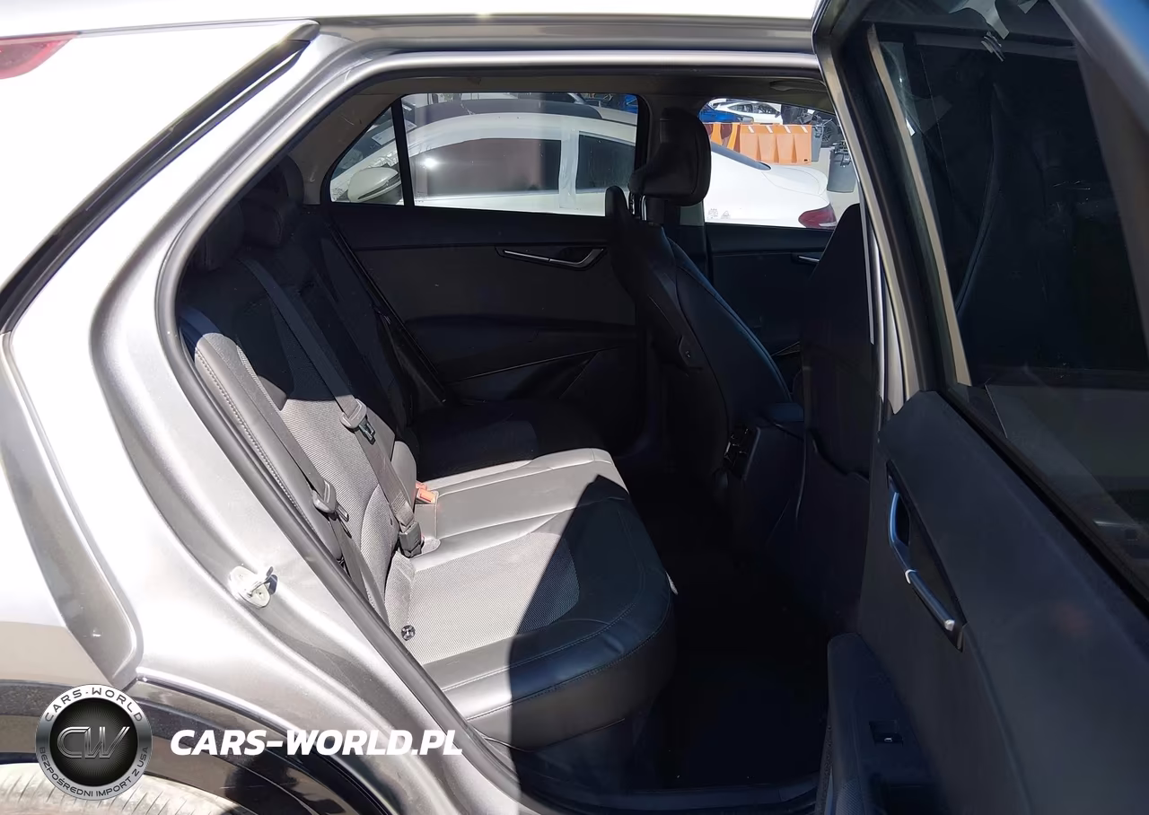 2023 Kia Niro Ex Touring VIN:KNDCR3LE4P5043488 - 8