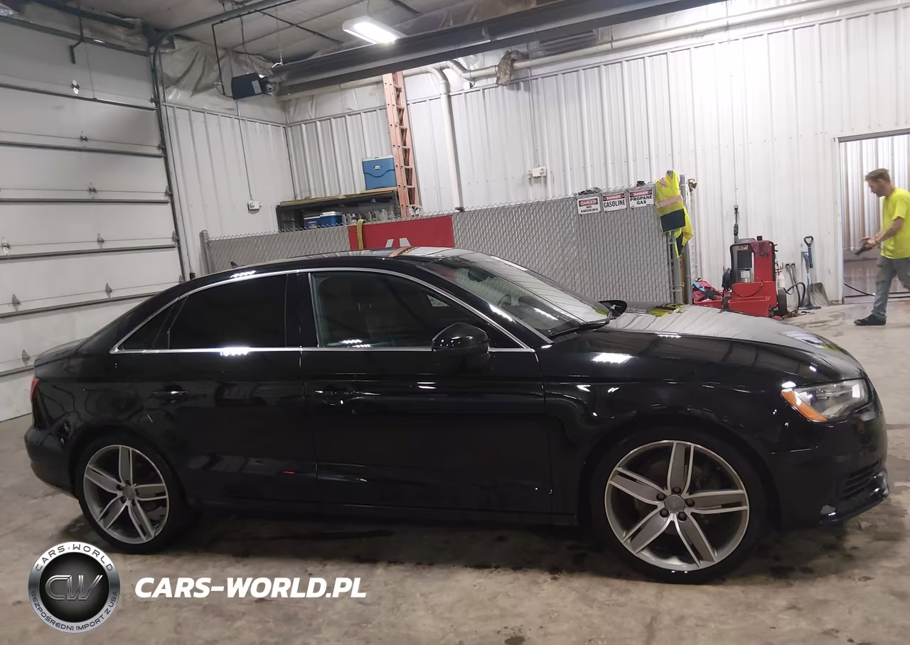 2015 Audi A3 2.0T Premium VIN:WAUEFGFF2F1139412 - 13