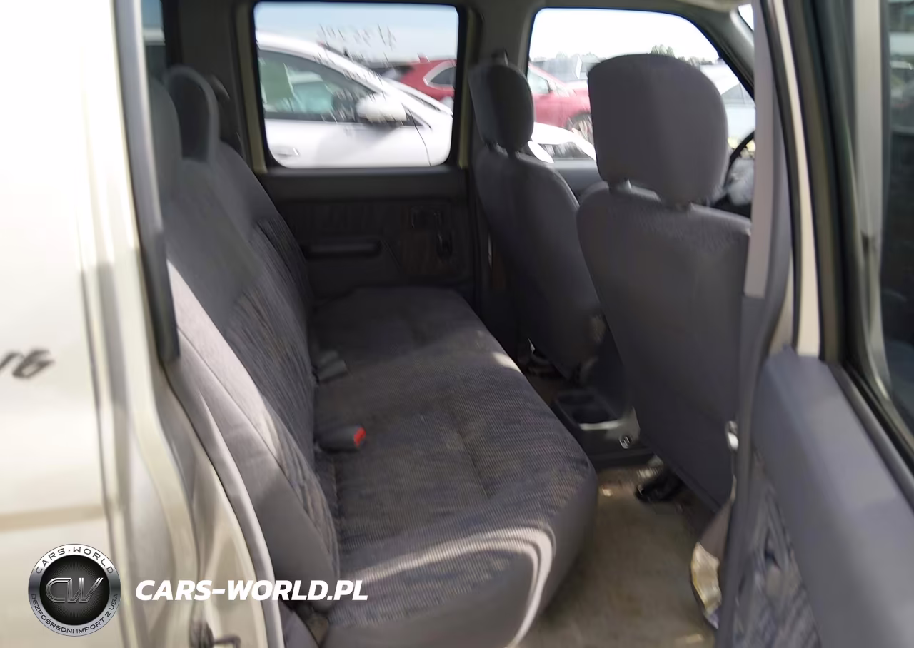 2000 Nissan Frontier 2Wd Se-Xe VIN:1N6ED27T8YC402930 - 8