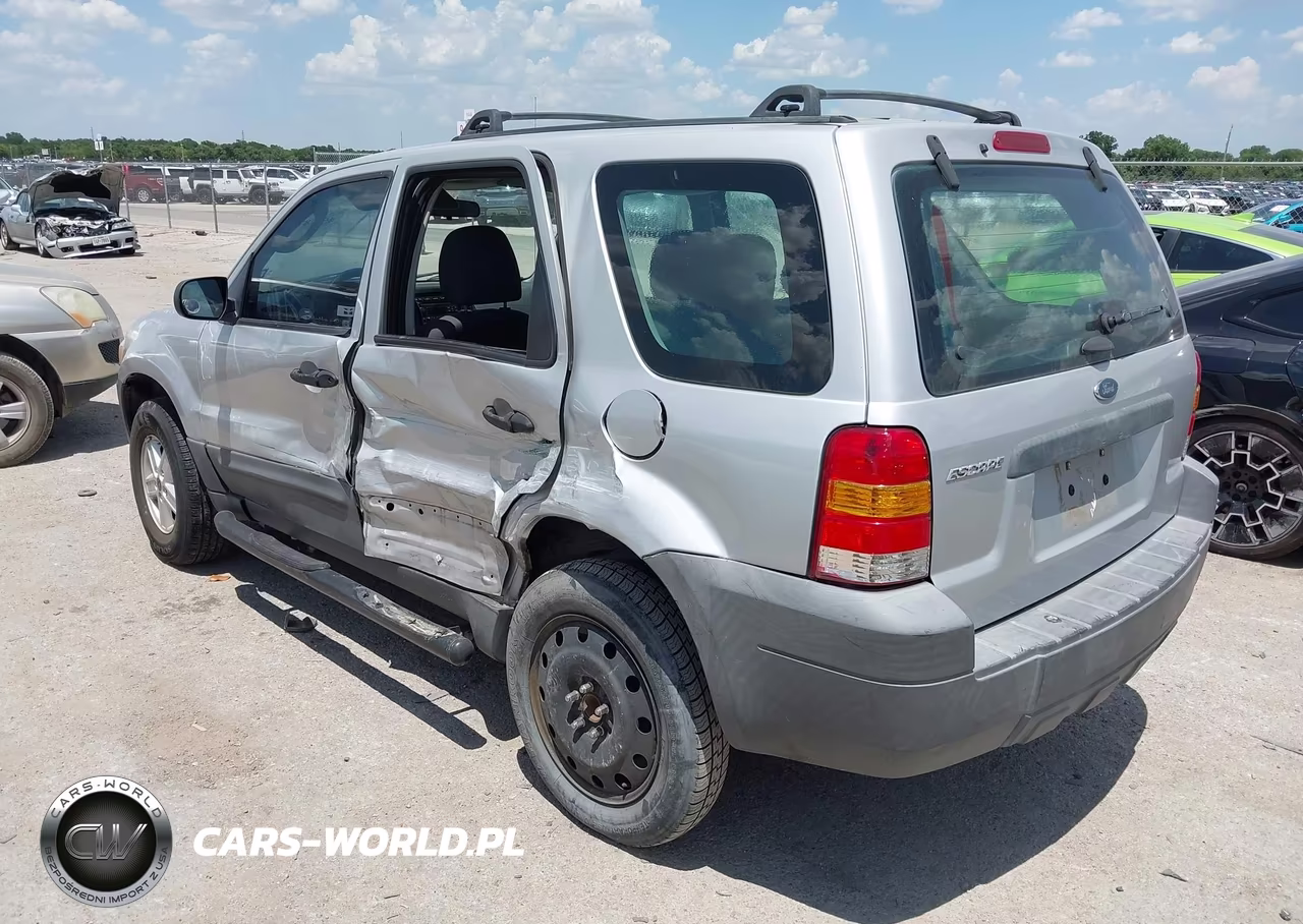 2006 Ford Escape Xls-Xls Manual VIN:1FMYU02Z36KA05706 - 3