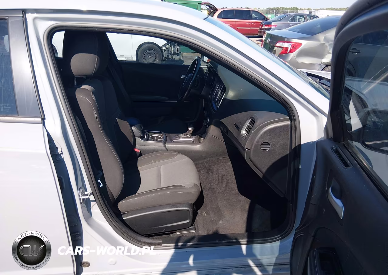 2020 Dodge Charger Sxt Rwd VIN:2C3CDXBG0LH200370 - 5