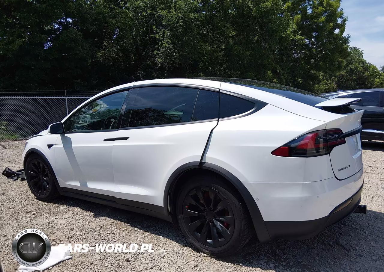 2017 Tesla Model X VIN:5YJXCDE22HF041976 - 15