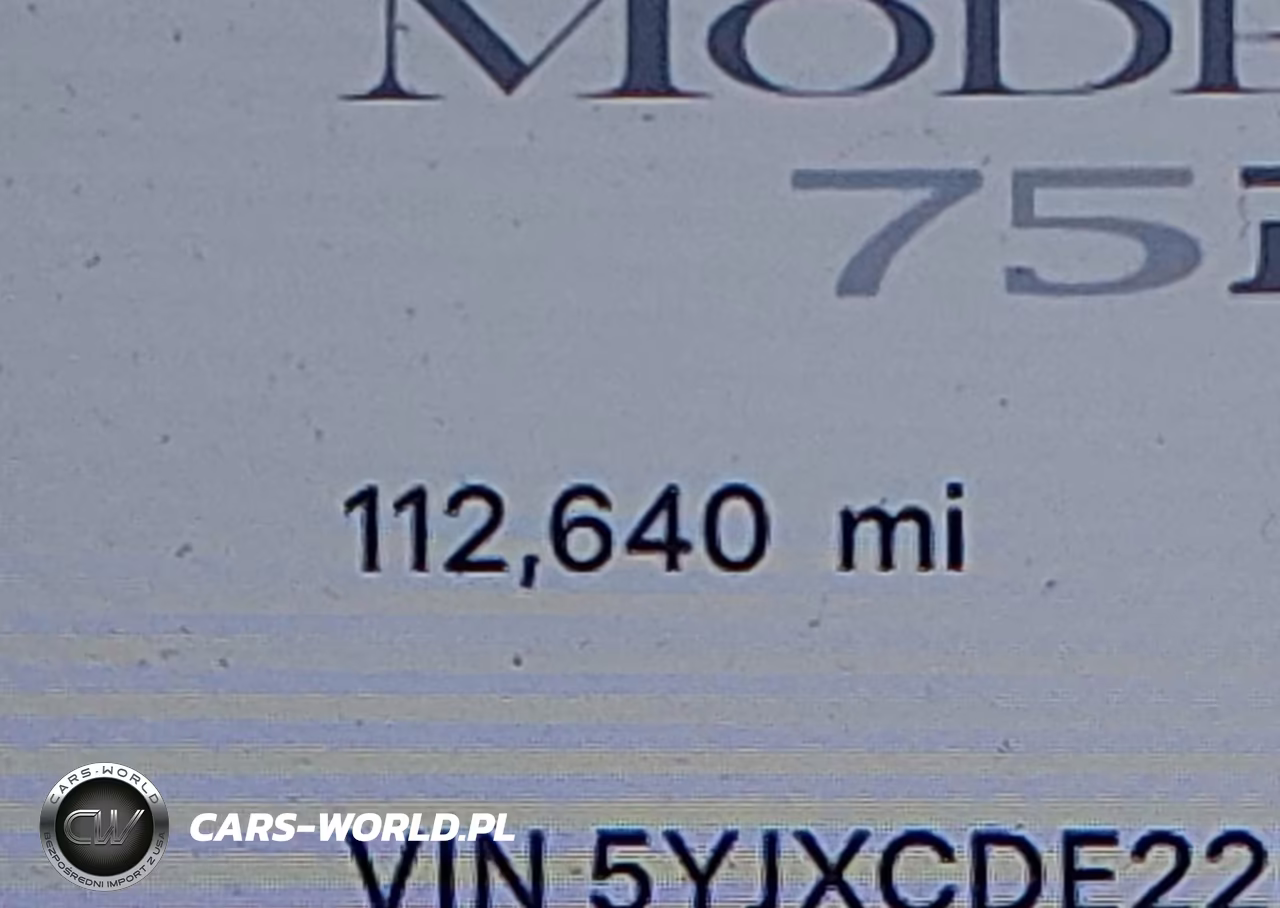 2017 Tesla Model X VIN:5YJXCDE22HF041976 - 16