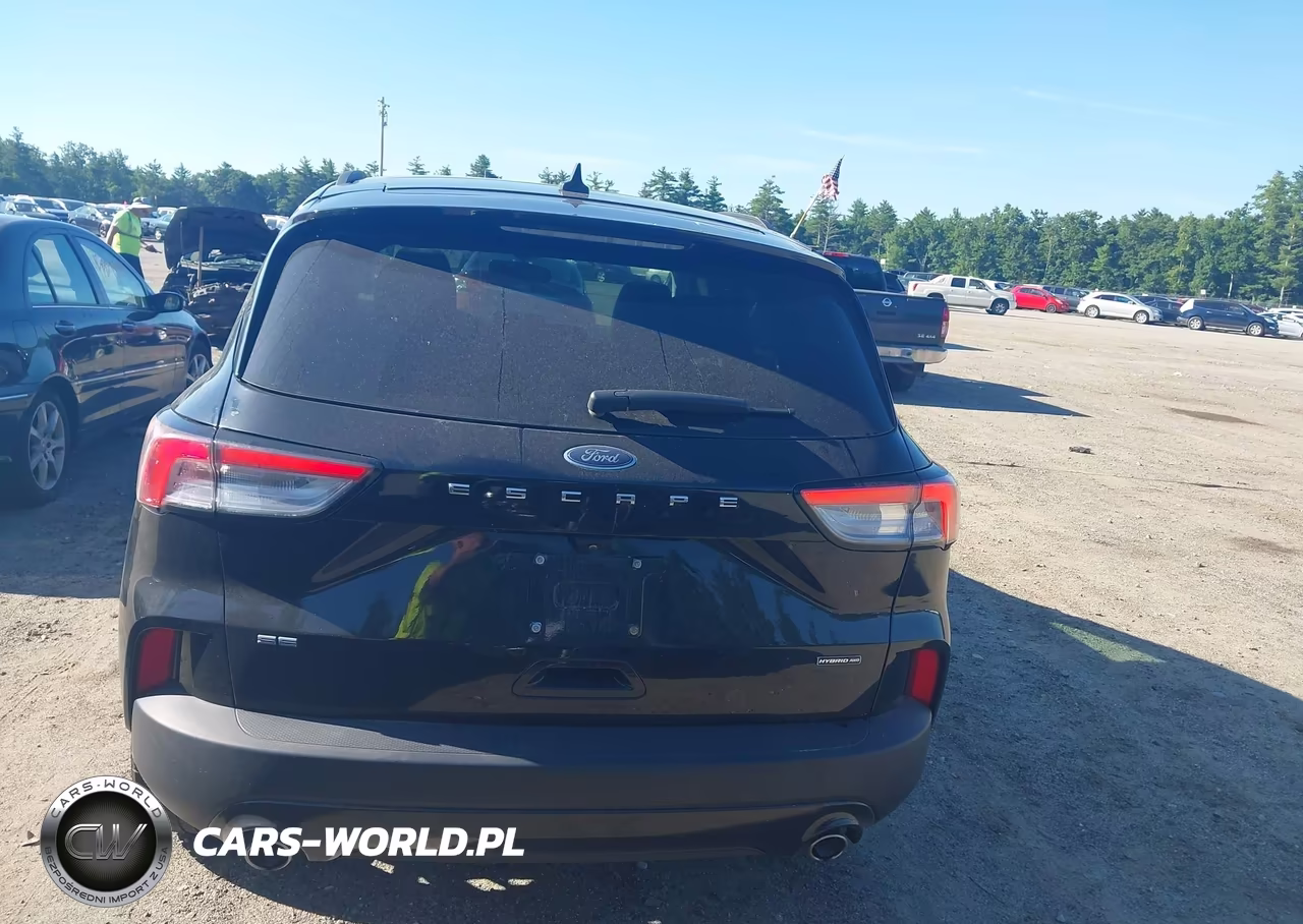 2021 Ford Escape Se Hybrid VIN:1FMCU9BZXMUA08649 - 17
