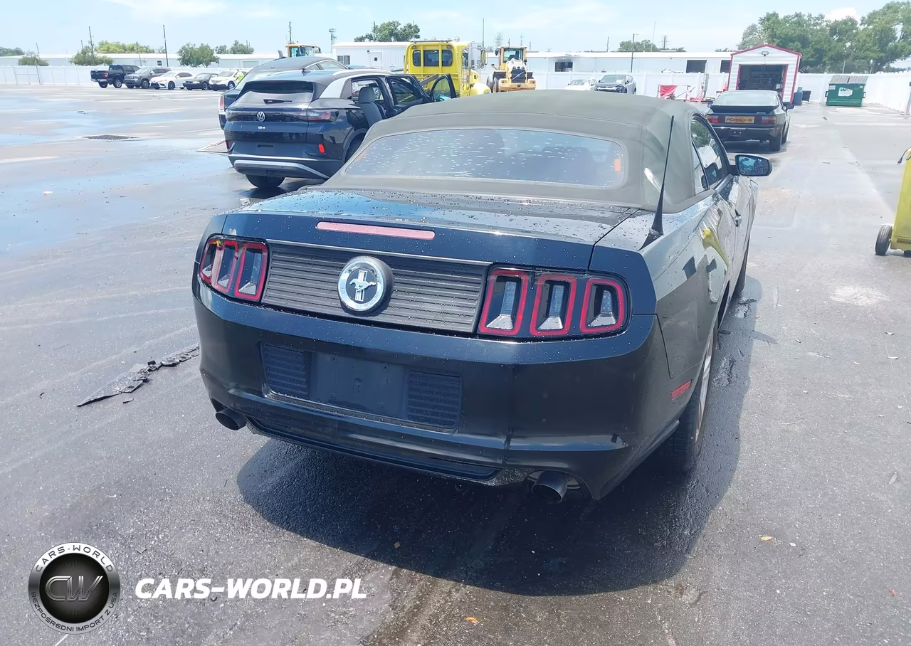 2014 Ford Mustang V6 VIN:1ZVBP8EM5E5222216 - 4