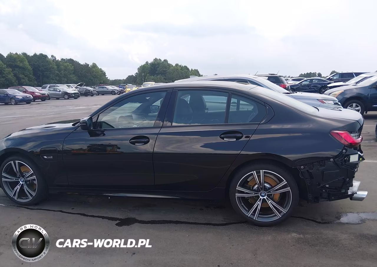 2023 BMW 330E VIN:3MW39FF09P8D05894 - 15