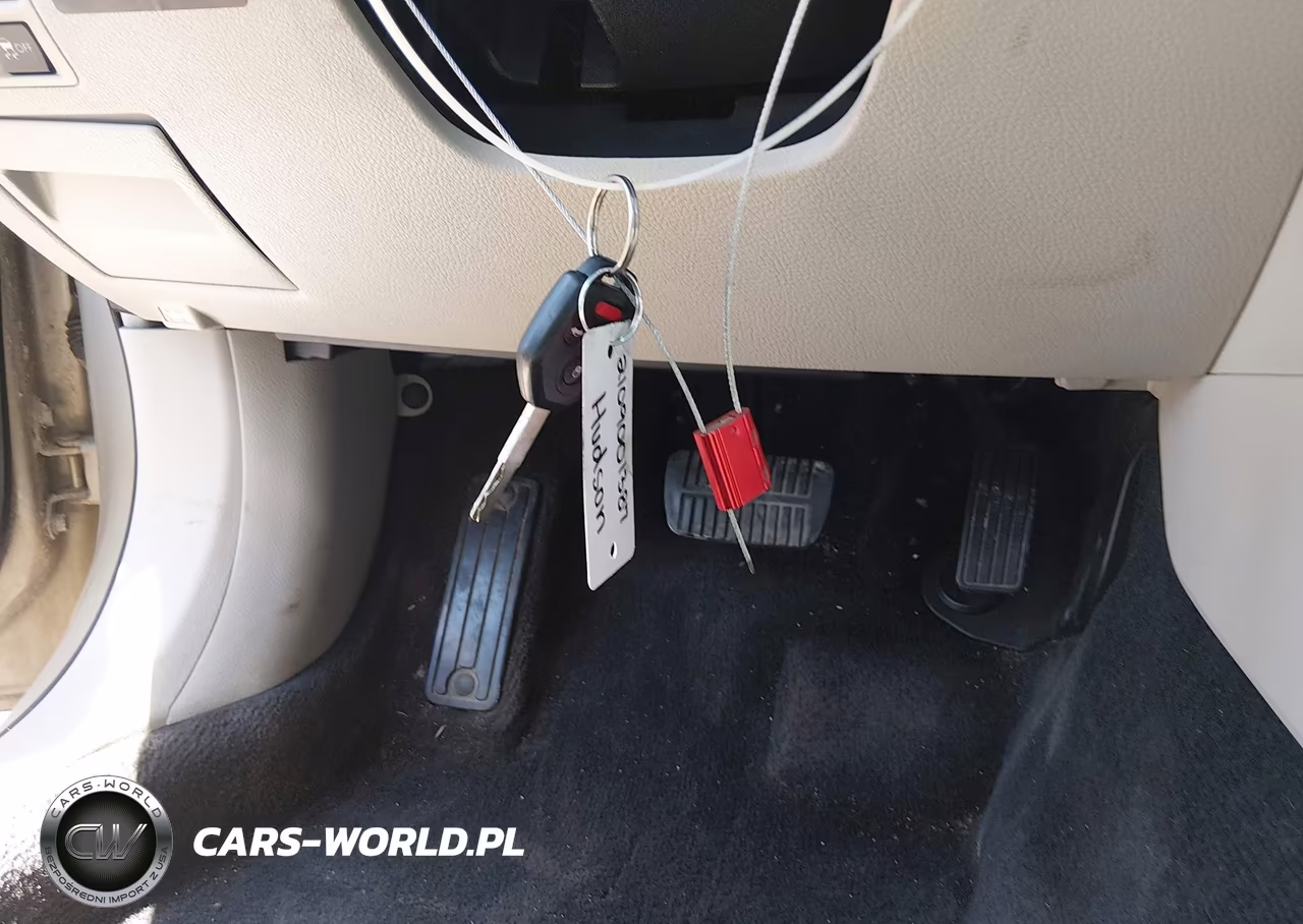 2010 Subaru Outback 2.5I Premium VIN:4S4BRCCC3A3322018 - 11