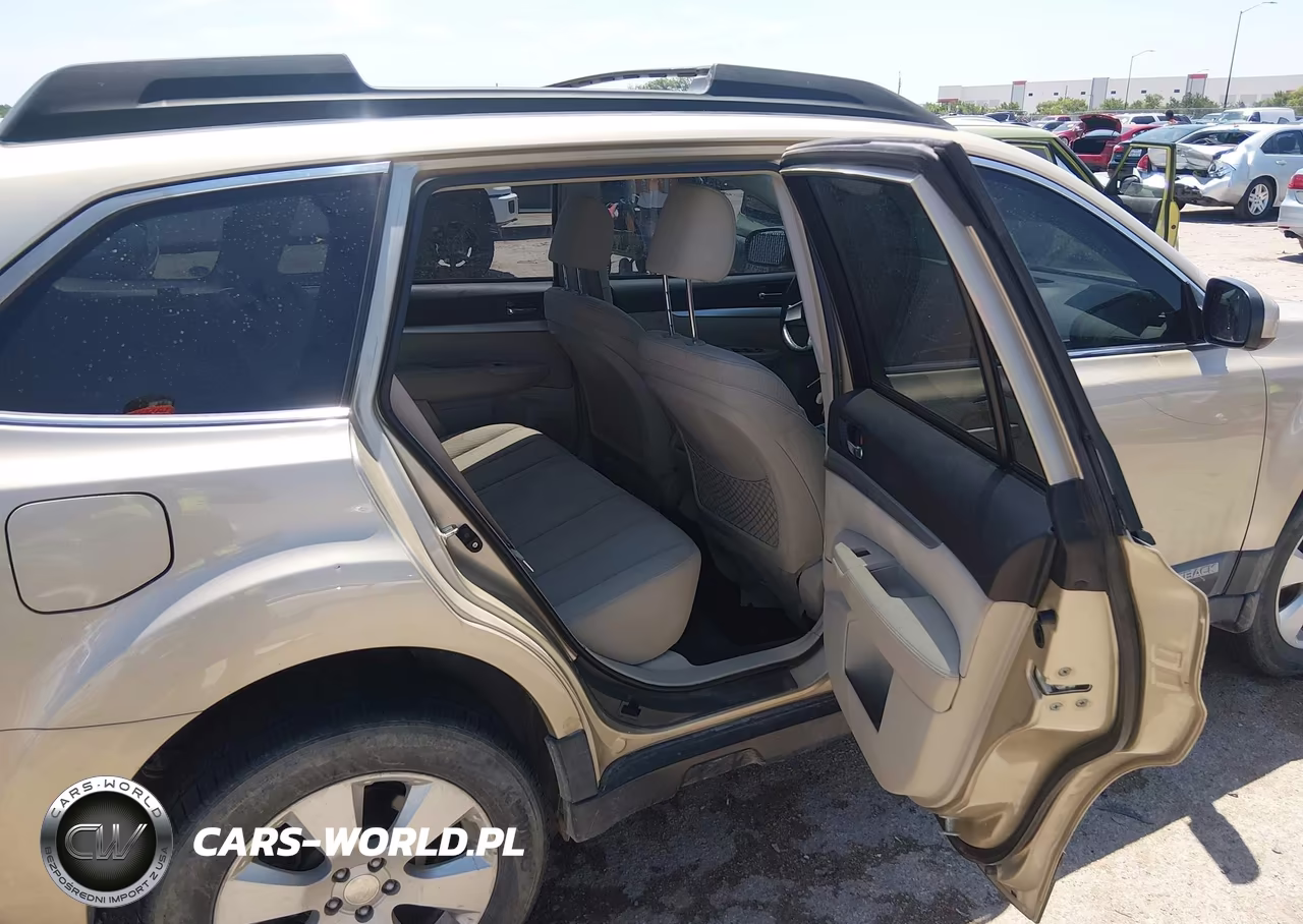 2010 Subaru Outback 2.5I Premium VIN:4S4BRCCC3A3322018 - 8