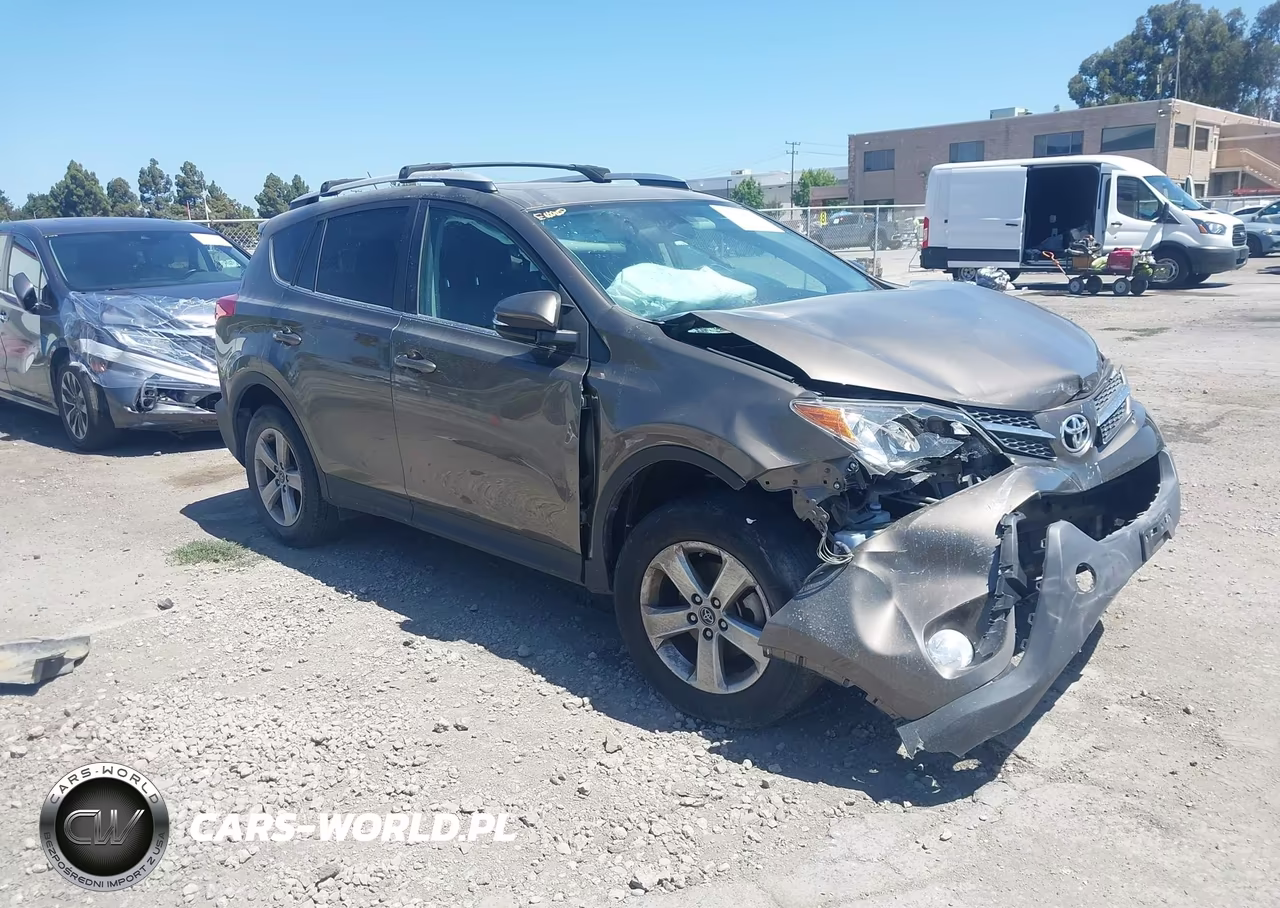 2015 Toyota Rav4 Xle – zdjęcie 1 z 17