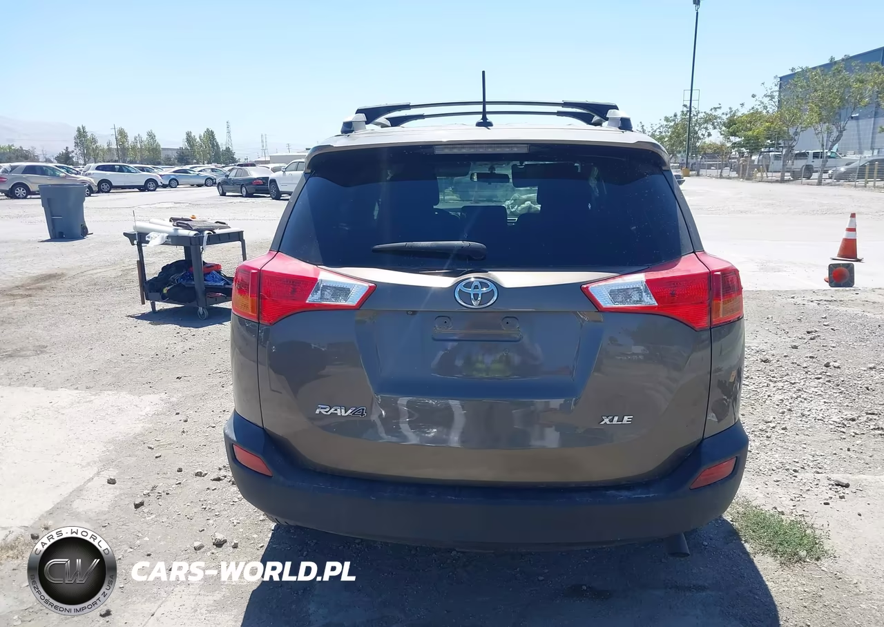 2015 Toyota Rav4 Xle VIN:2T3WFREV9FW203667 - 17