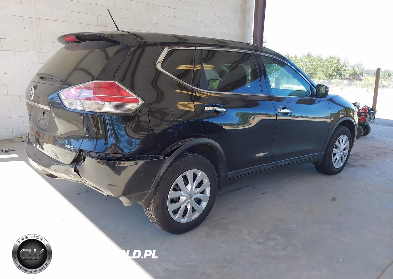 2015 Nissan Rogue S VIN:5N1AT2MK7FC902960 - 4