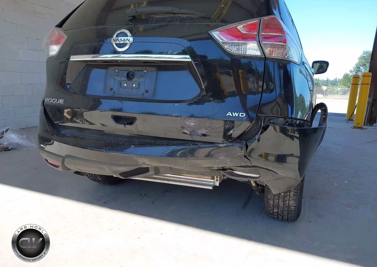 2015 Nissan Rogue S VIN:5N1AT2MK7FC902960 - 6