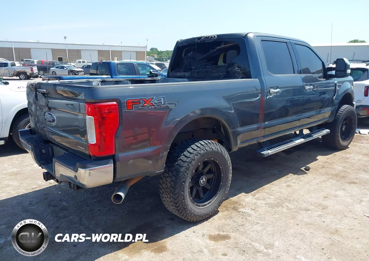 2017 Ford F-250 Lariat VIN:1FT7W2B6XHEE18168 - 4