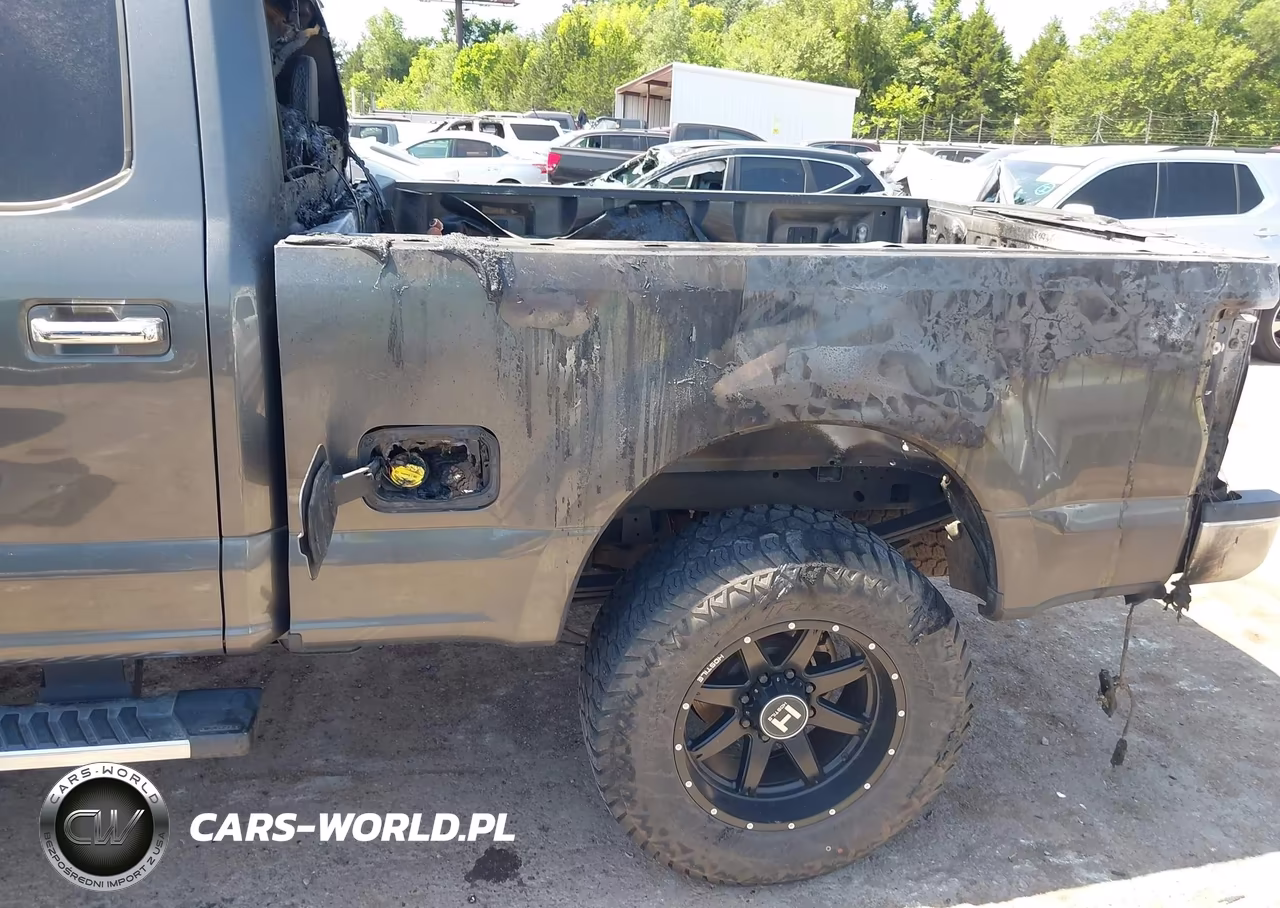 2017 Ford F-250 Lariat VIN:1FT7W2B6XHEE18168 - 6