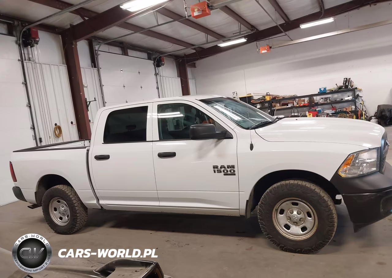 2019 Ram 1500 Classic Tradesman 4X4 5'7 Box VIN:1C6RR7KG7KS658641 - 14