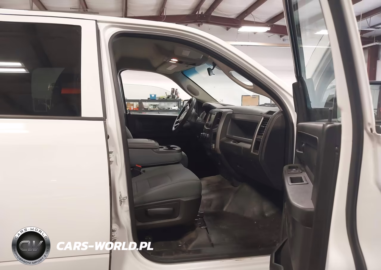 2019 Ram 1500 Classic Tradesman 4X4 5'7 Box VIN:1C6RR7KG7KS658641 - 5