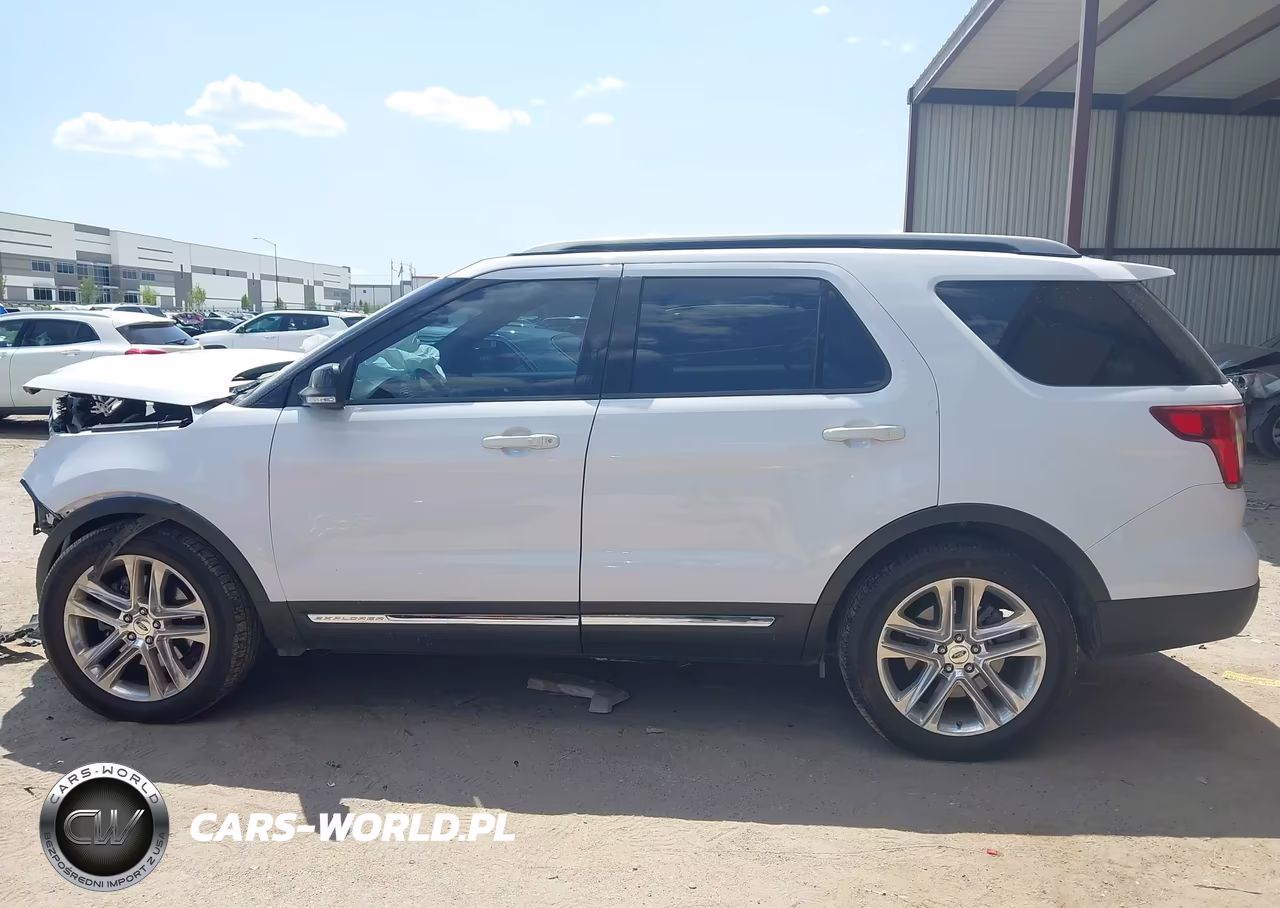 2017 Ford Explorer Xlt VIN:1FM5K7D82HGB90729 - 14