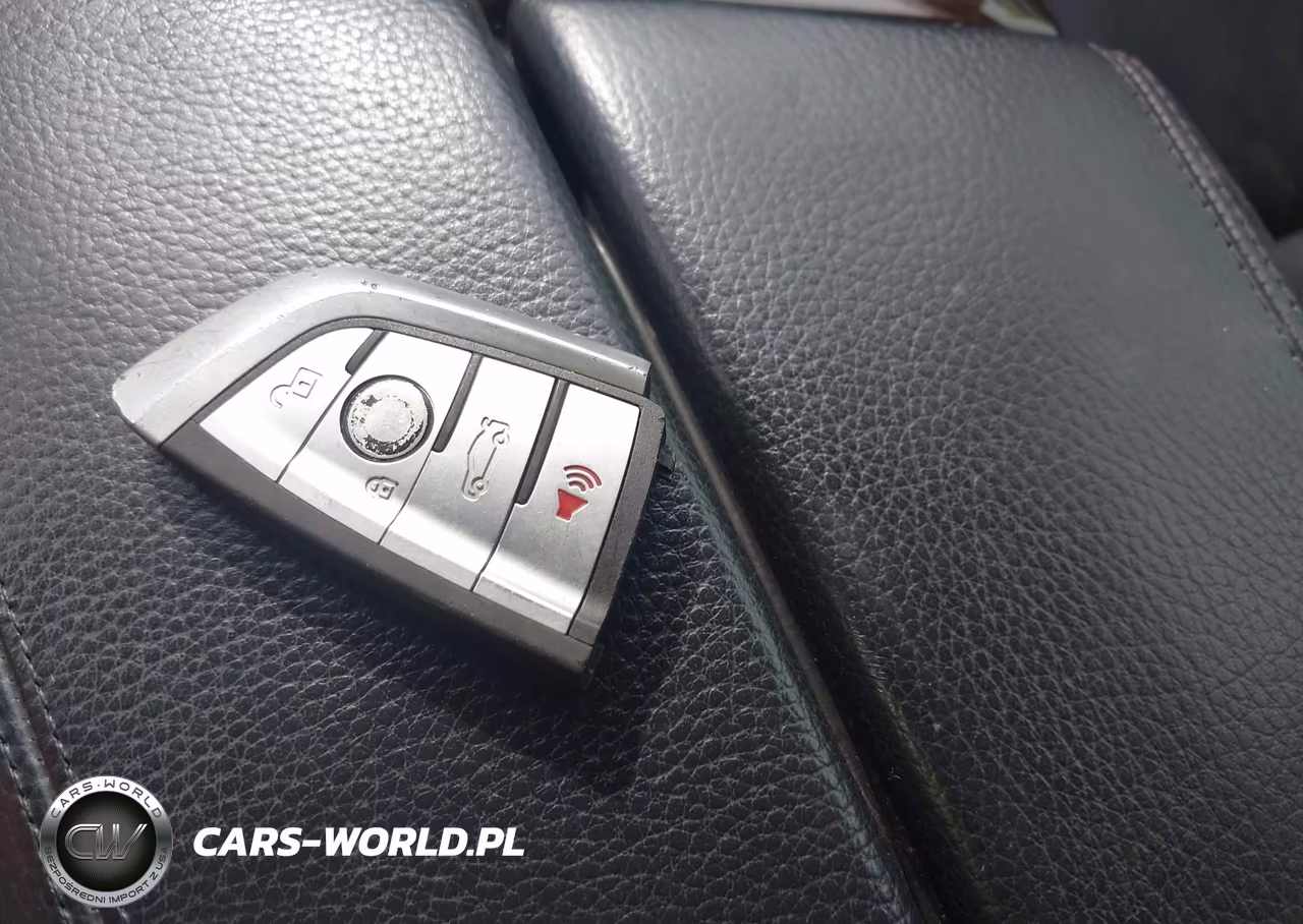 2013 BMW 535I xDrive VIN:WBAFU7C50DDU76243 - 11