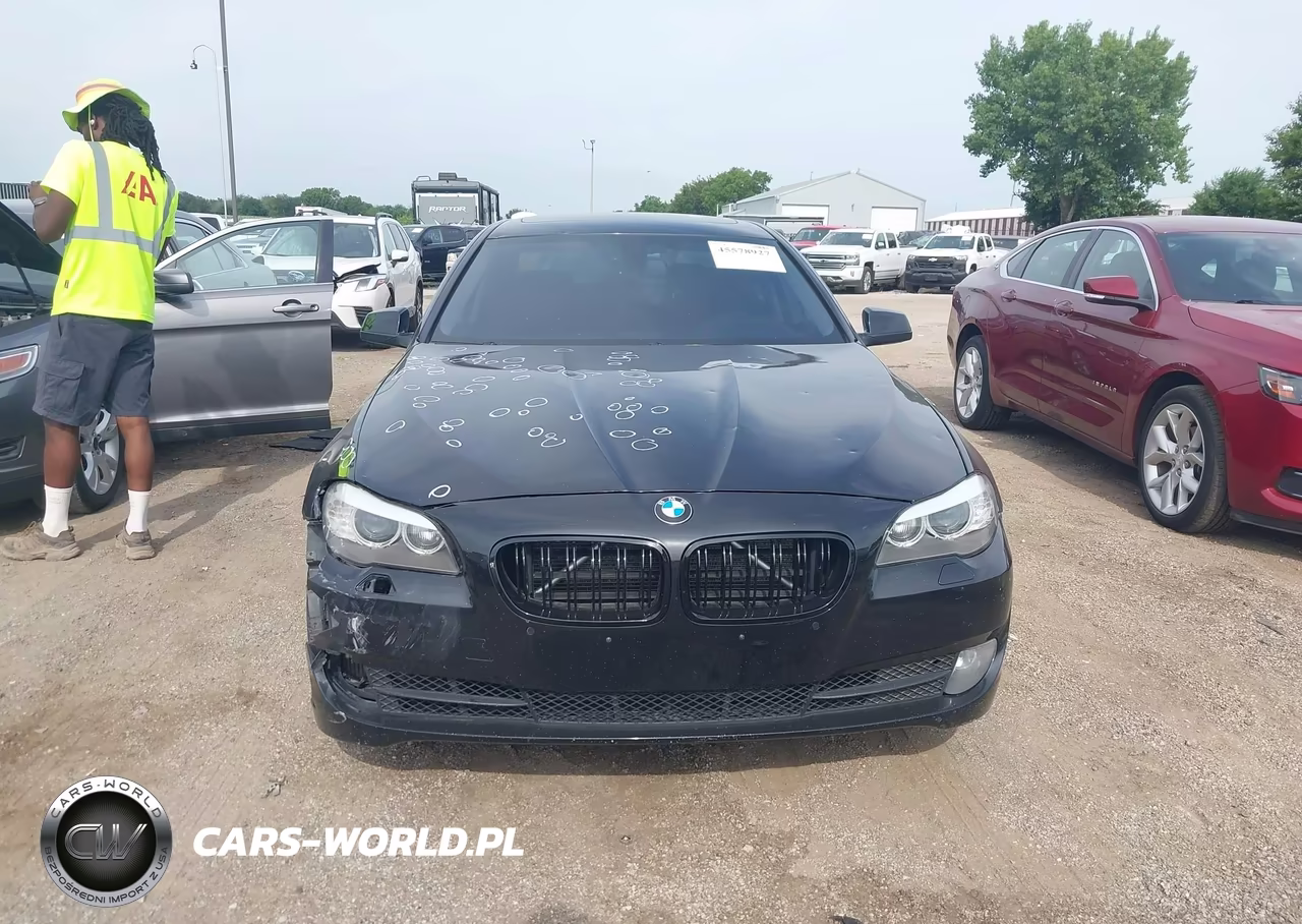 2013 BMW 535I xDrive VIN:WBAFU7C50DDU76243 - 12