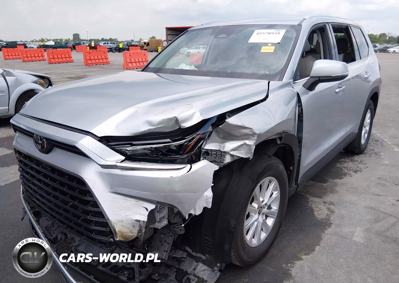 2025 Toyota Grand Highlander Xle VIN:5TDAAAA54SS020835 - 6