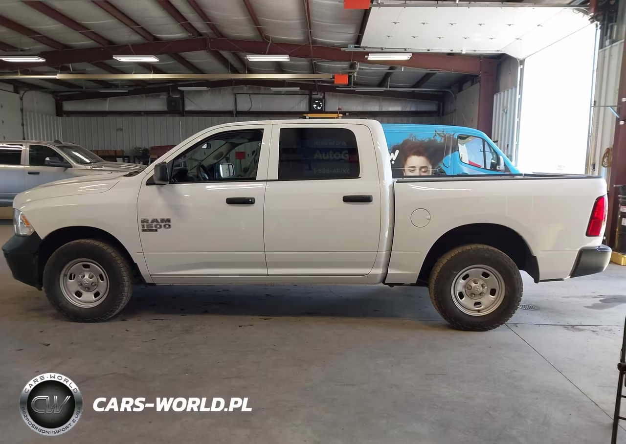 2019 Ram 1500 Classic Tradesman 4X4 5'7 Box VIN:1C6RR7KG2KS658367 - 14