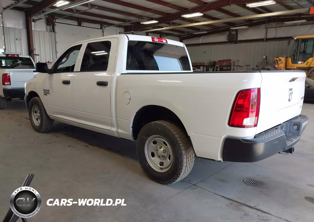 2019 Ram 1500 Classic Tradesman 4X4 5'7 Box VIN:1C6RR7KG2KS658367 - 3