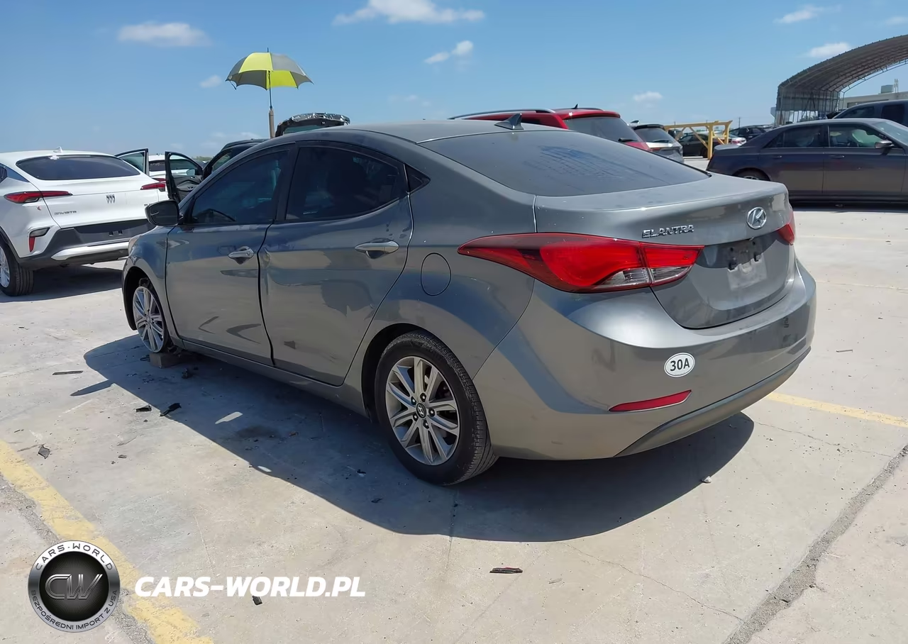2014 Hyundai Elantra Se VIN:5NPDH4AE0EH471460 - 3