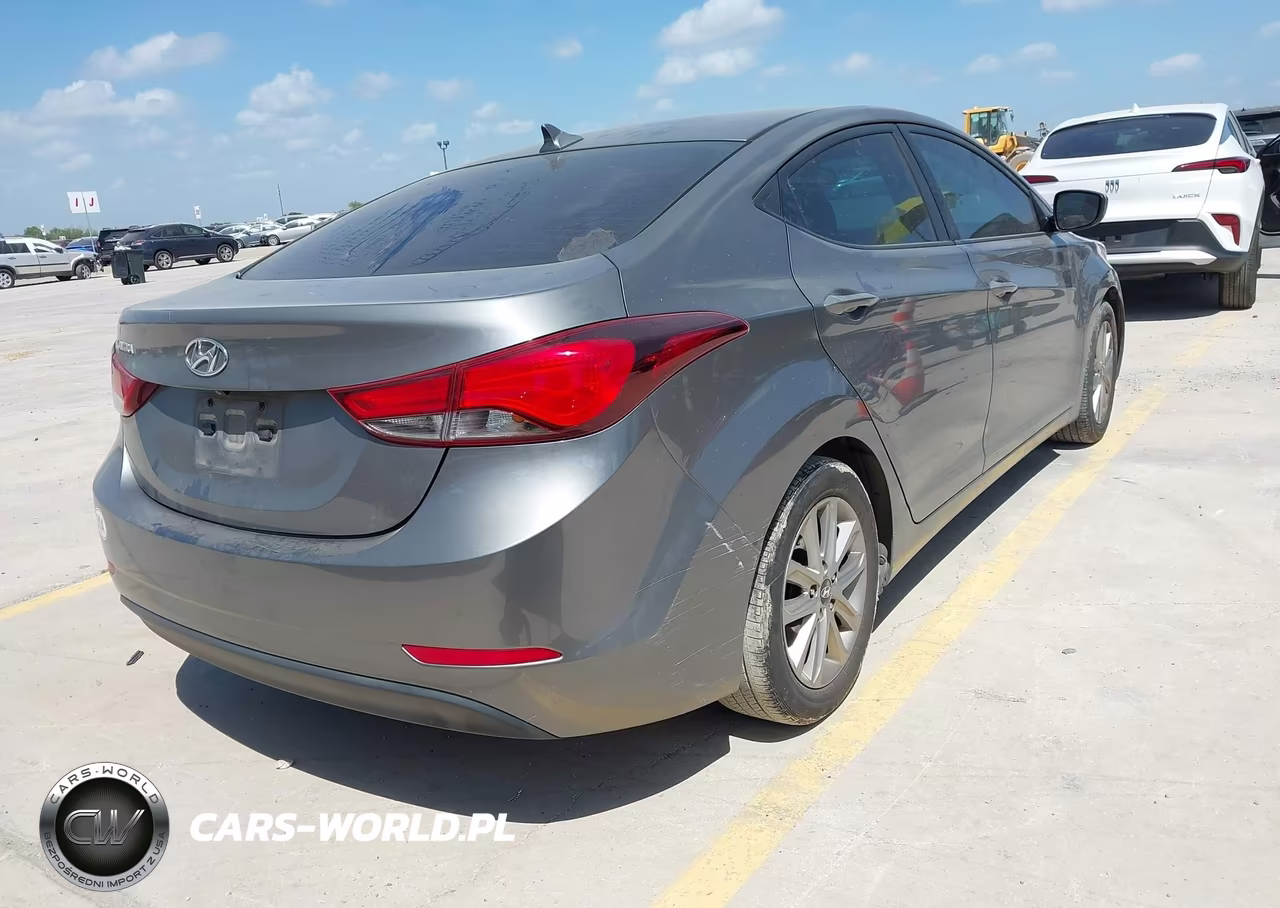 2014 Hyundai Elantra Se VIN:5NPDH4AE0EH471460 - 4