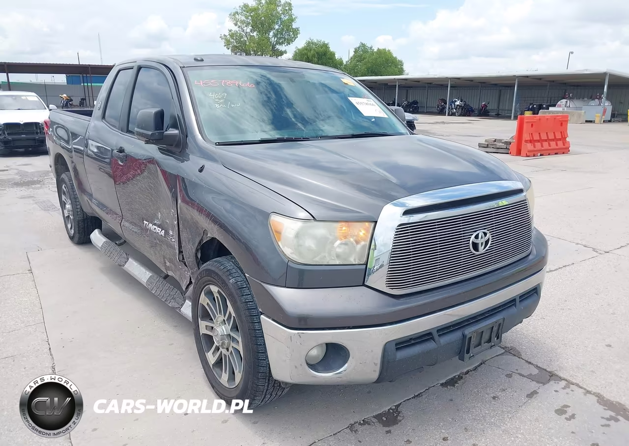 2013 Toyota Tundra Grade 4.6L V8 – zdjęcie 1 z 17