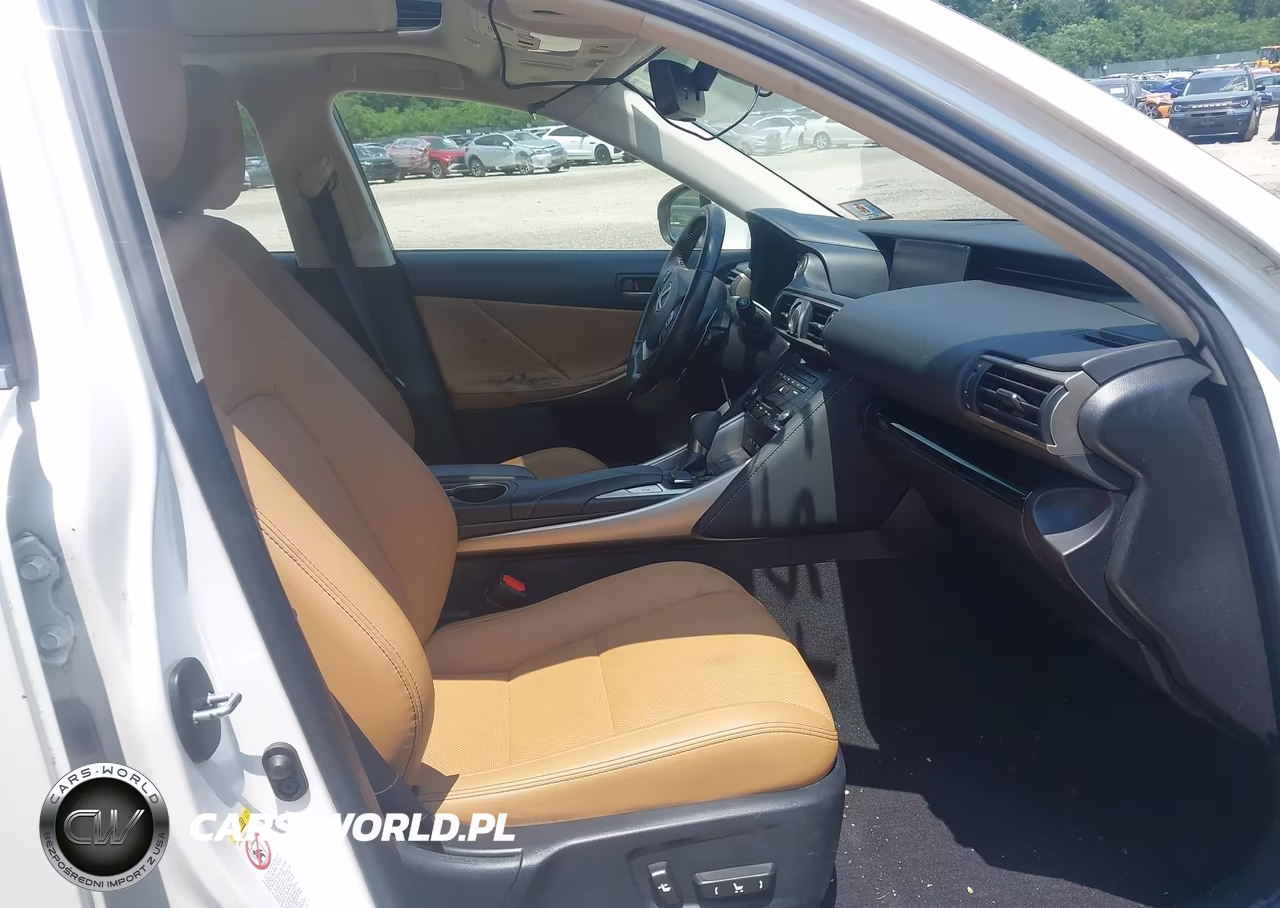 2018 Lexus Is 300 VIN:JTHC81D20J5033039 - 5
