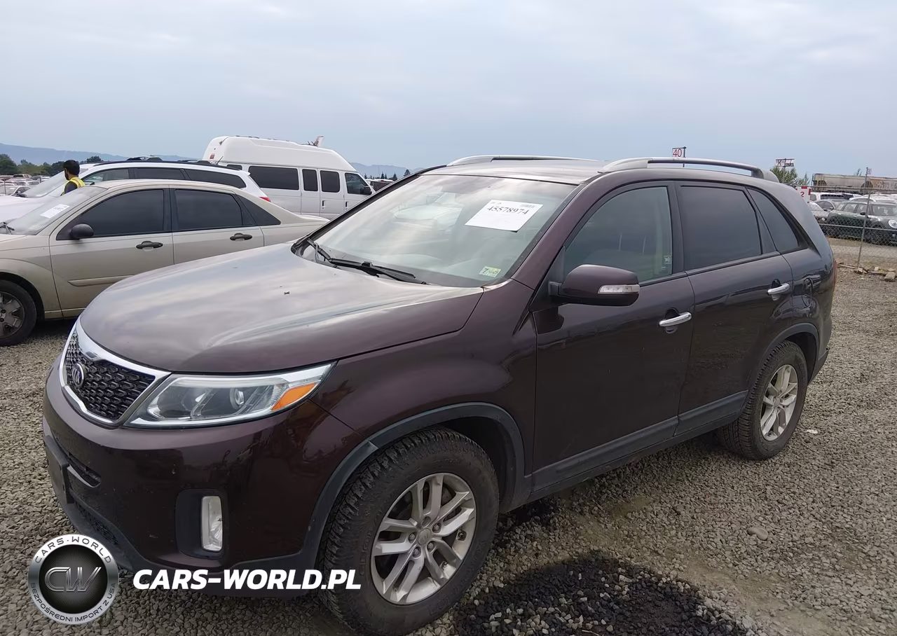 2015 Kia Sorento Lx VIN:5XYKT4A68FG573323 - 2
