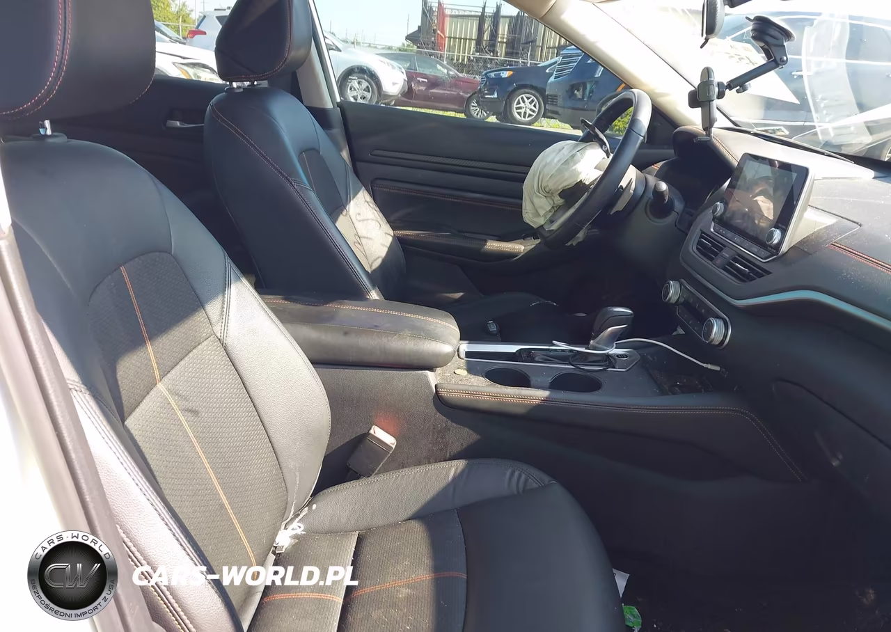 2020 Nissan Altima Sr Vc-Turbo Fwd VIN:1N4AL4CV2LN306009 - 5