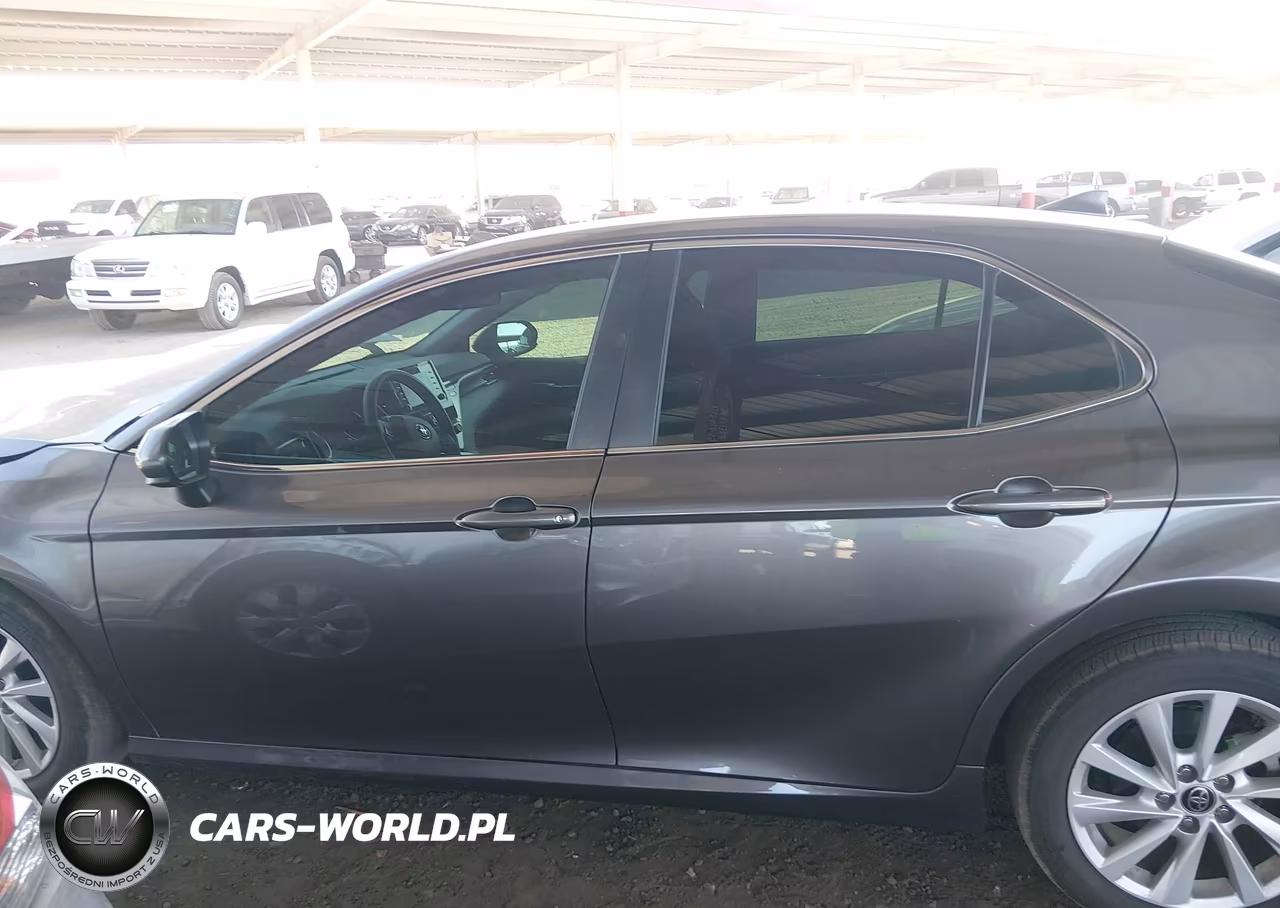 2022 Toyota Camry Le VIN:4T1C11AK3NU044652 - 14