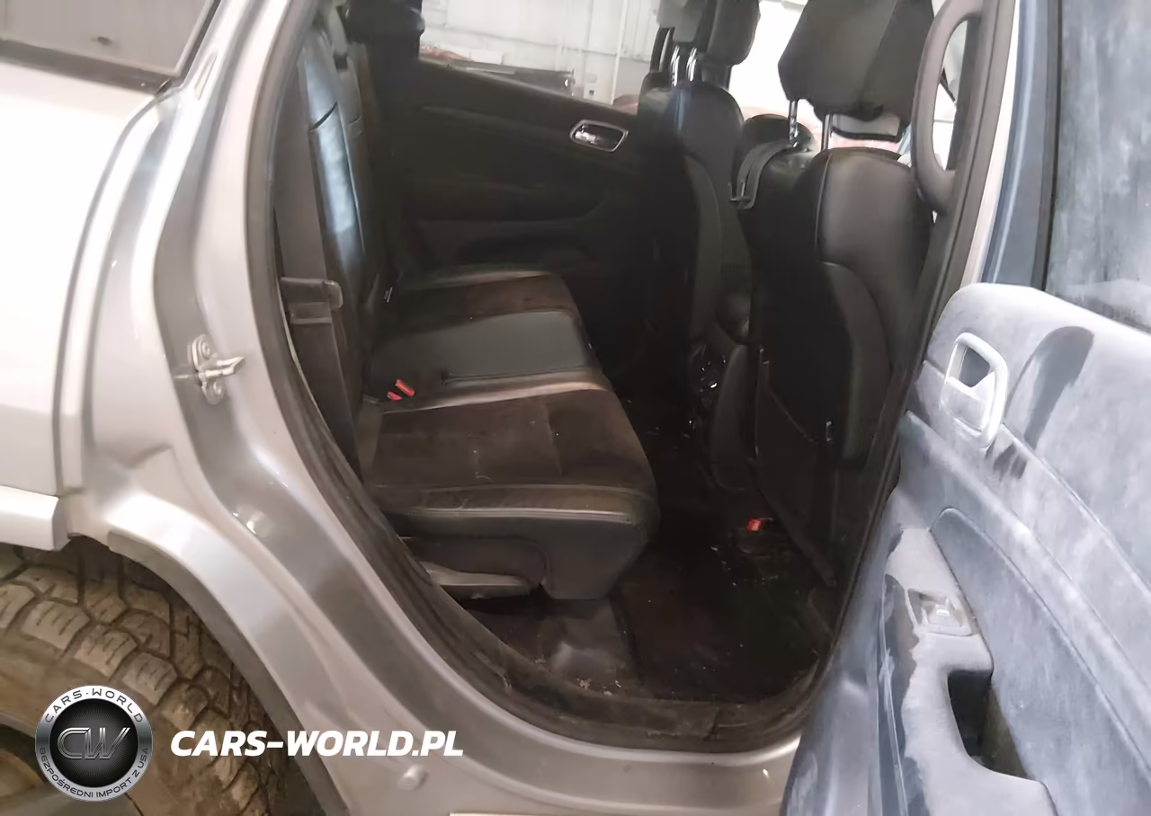 2018 Jeep Grand Cherokee Altitude 4X4 VIN:1C4RJFAG0JC123963 - 8