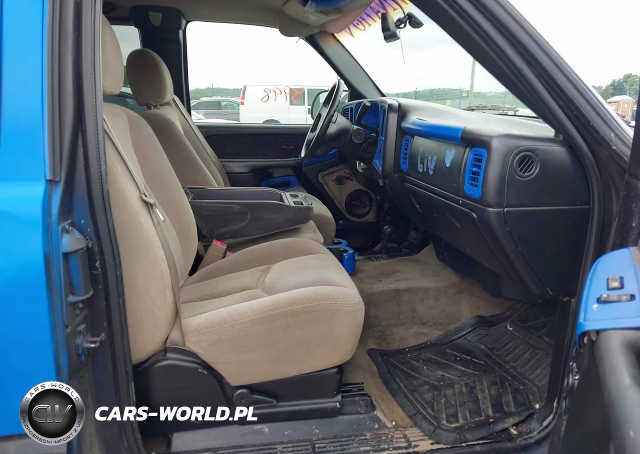 2003 Chevrolet Silverado 1500 Ls VIN:2GCEK19T831374013 - 5
