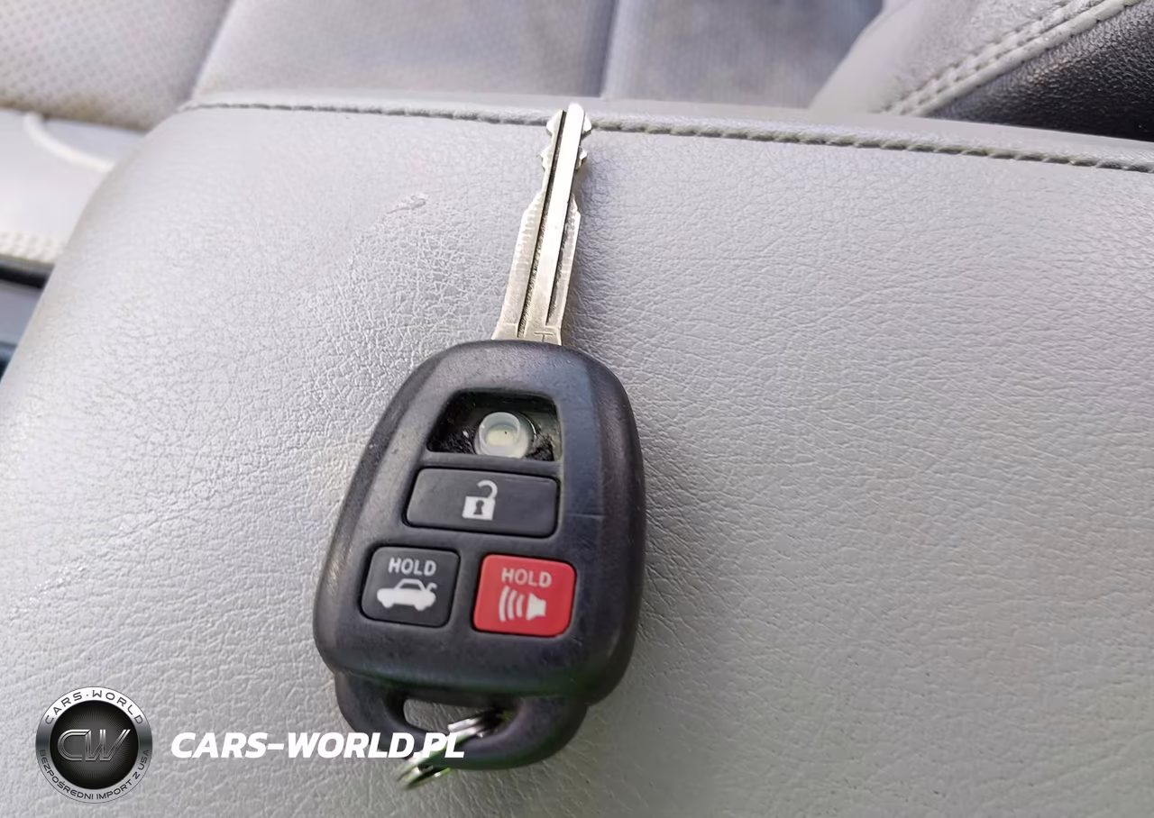2015 Toyota Camry Xse VIN:4T1BF1FK4FU877612 - 11